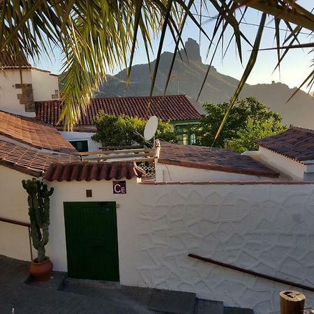 Casa Santana Segura Guest House Техеда Екстериор снимка