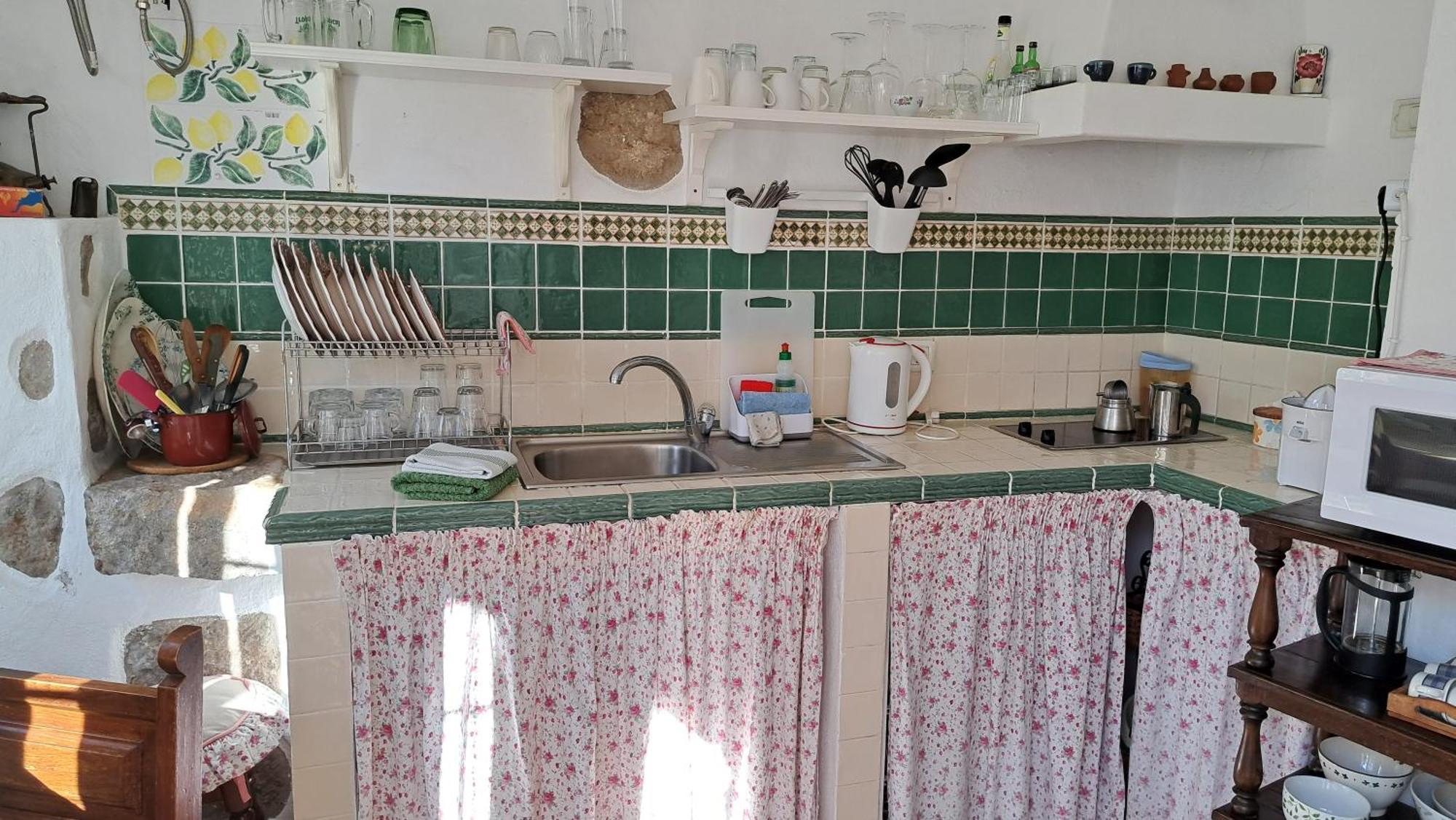 Casa Santana Segura Guest House Техеда Стая снимка