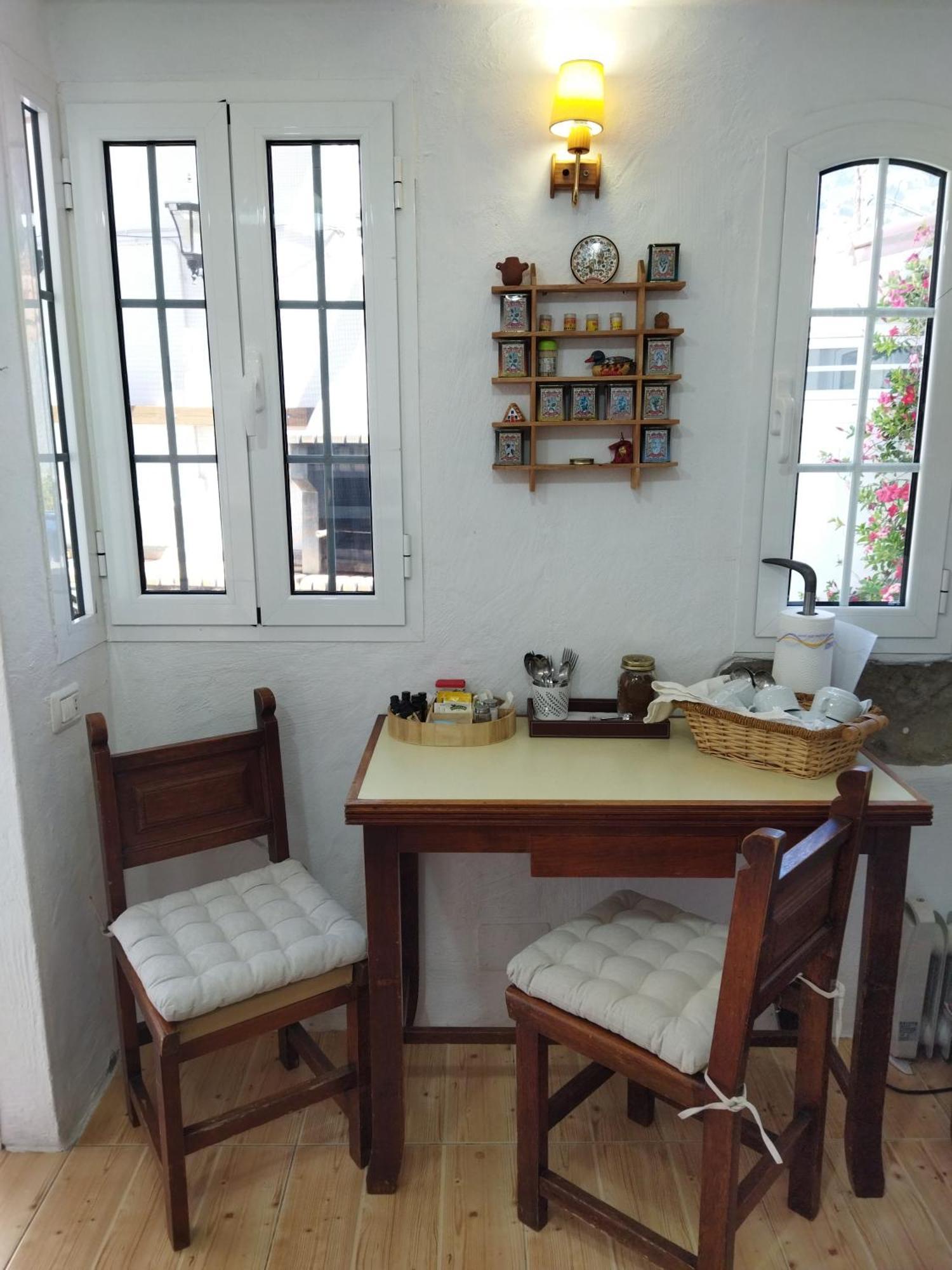 Casa Santana Segura Guest House Техеда Стая снимка